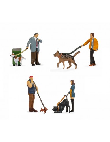 Noch 15471 - A passeggio col cane